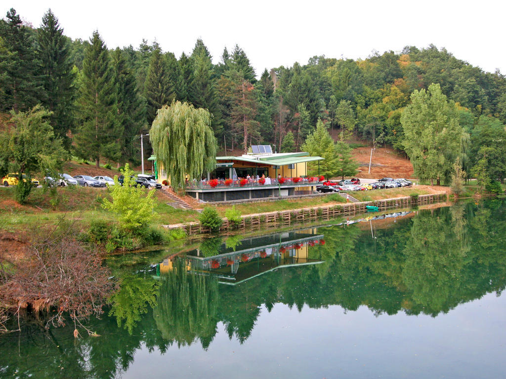 Motel Dobra Duga Resa Exterior photo